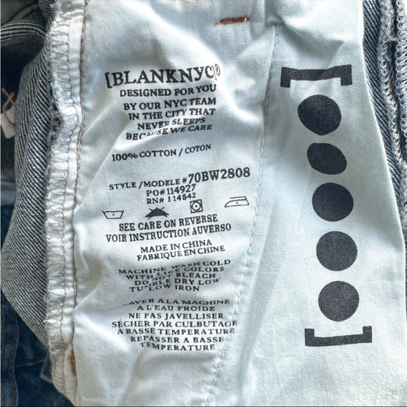 NWT Blank NYC Vintage Inspired Relaxed Paperbag Waist Jean In Size 24 - Picture 15 of 15